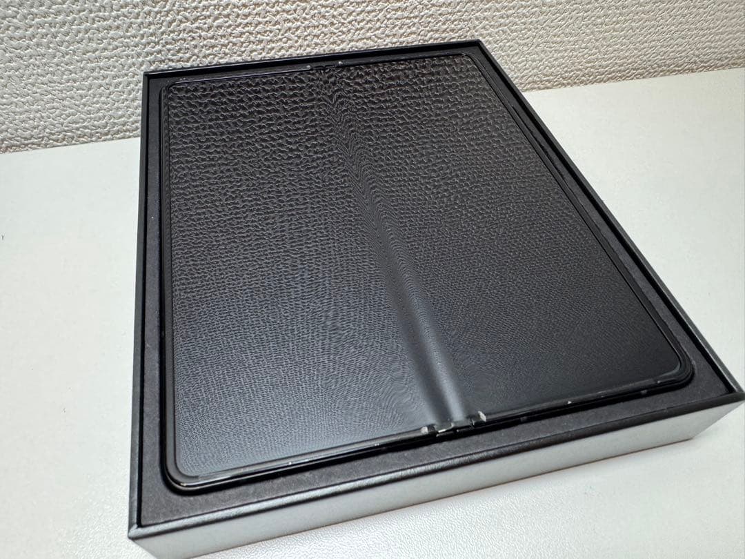 ドコモ　galaxy zfold3 本体　箱有り