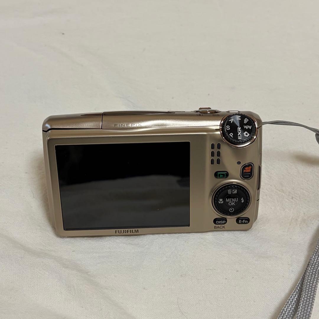 フジフイルム FinePix F1000EXR デジカメ