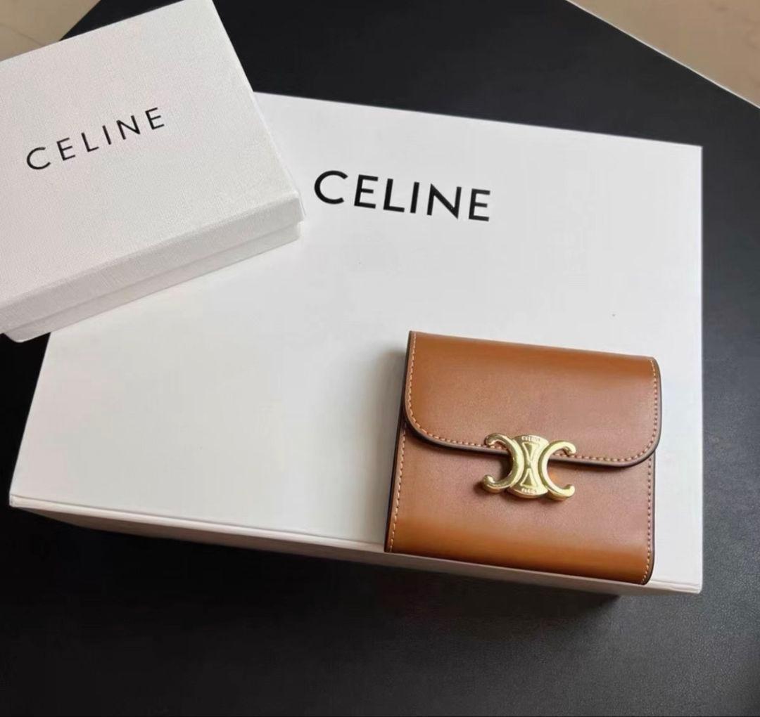 CELINE ロゴ 三つ折り 財布 ブラウン ゴールド金具