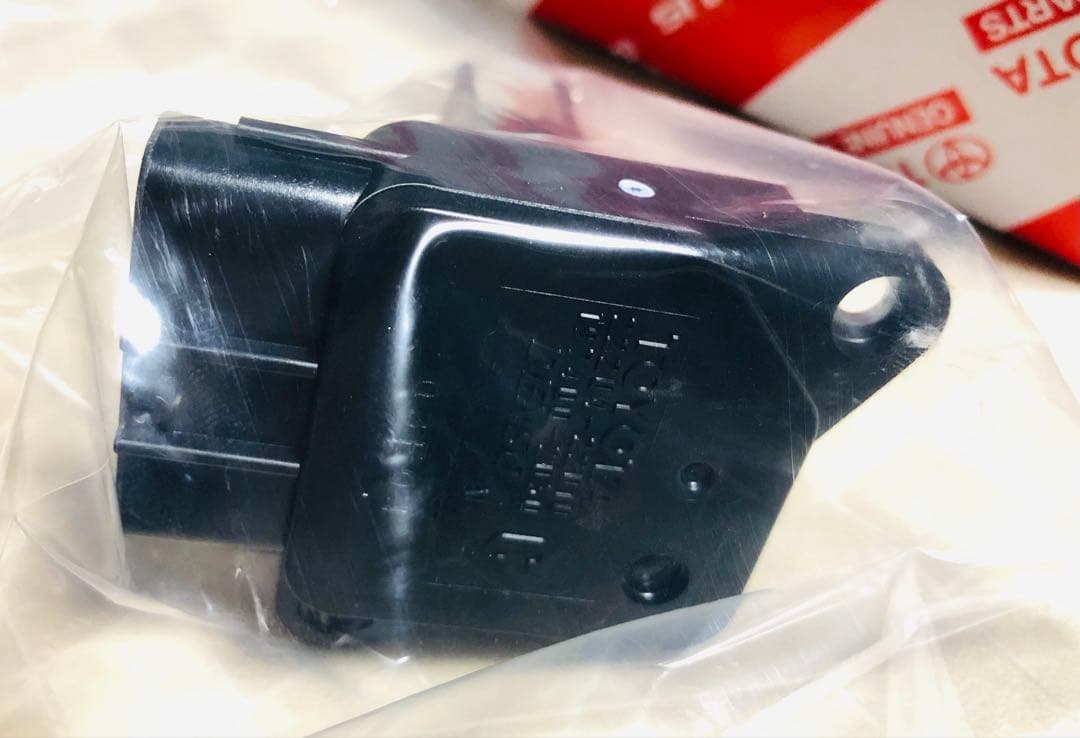 新品トヨタ純正部品エアフロメーター