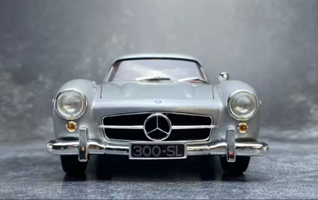 MINICHAMPS メルセデス・ベンツ300SL 1/18
