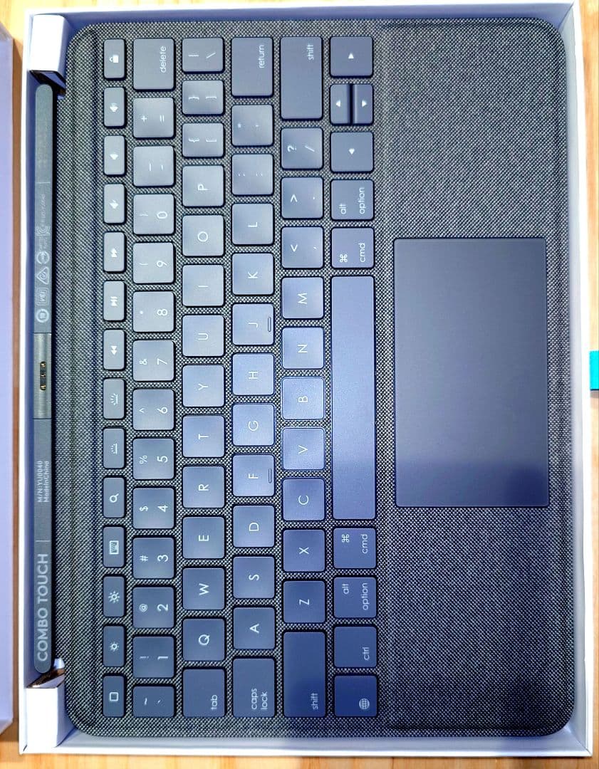 Logicool COMBO TOUCH iPadケース