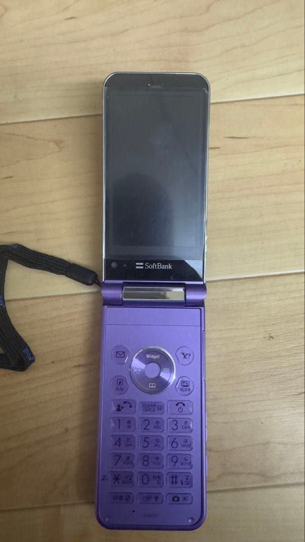 ガラケー他ジャンク18台まとめて