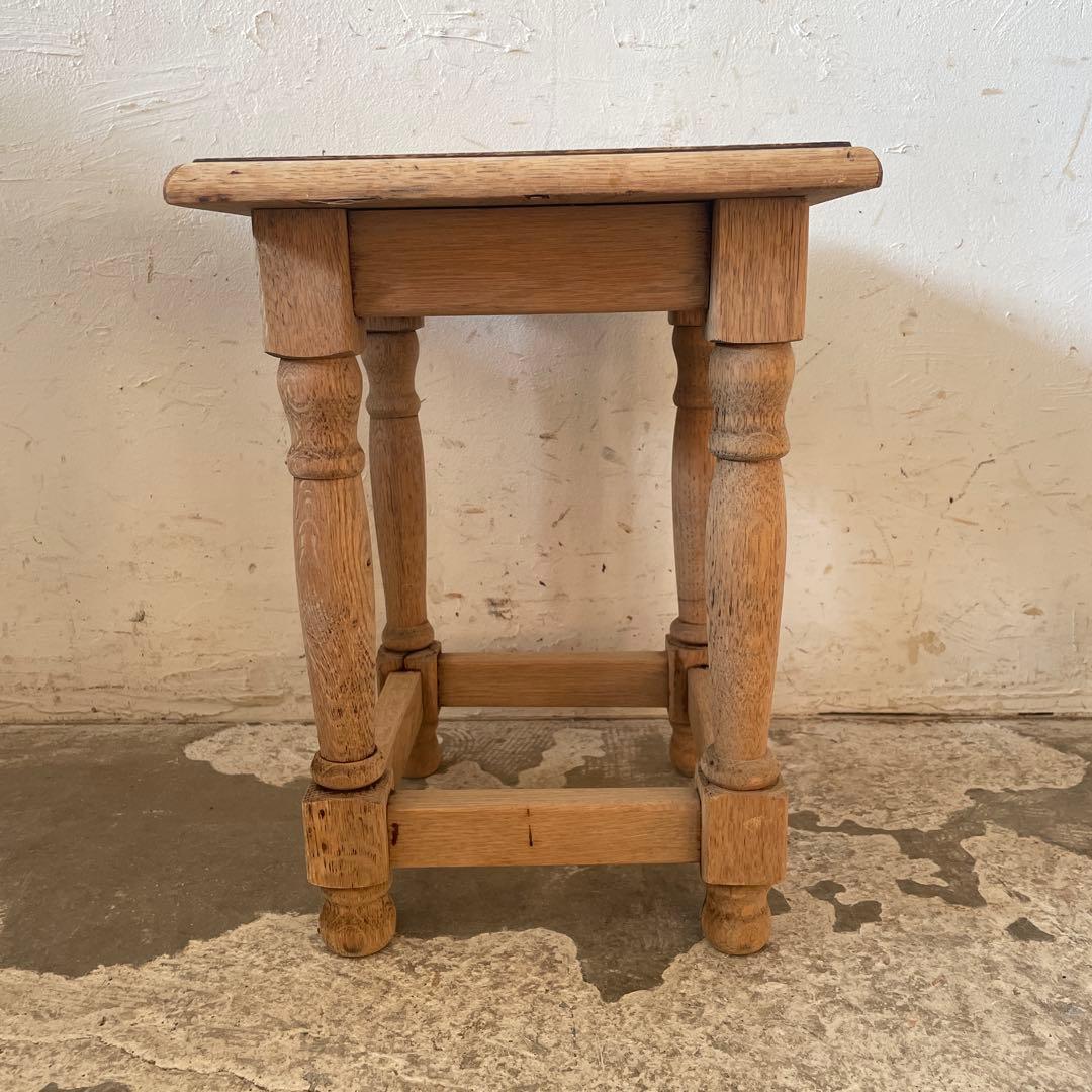 ビンテージ　サイドテーブル ベッドサイドテーブル　スツール　剥離