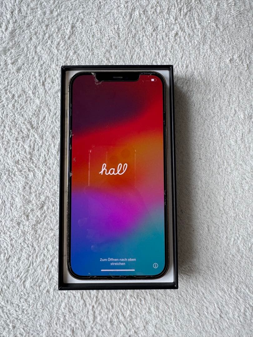 【12/31まで】iPhone 12 Pro max 背面割れ、カメラ傷あり