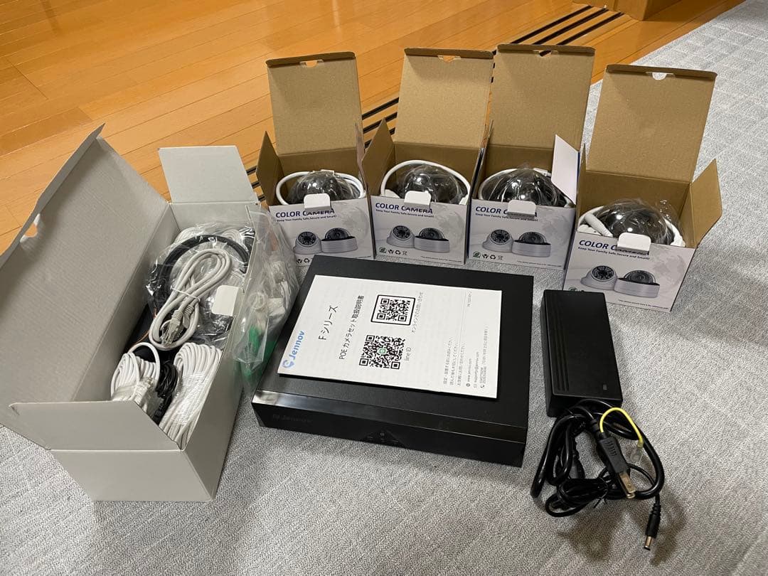 パンダーZ JENNOV カラー防犯カメラ 4台セット