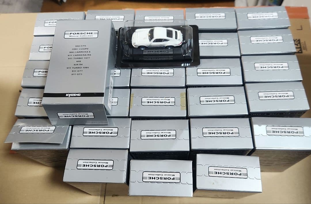 ポルシェ ミニカー コレクション 1/64