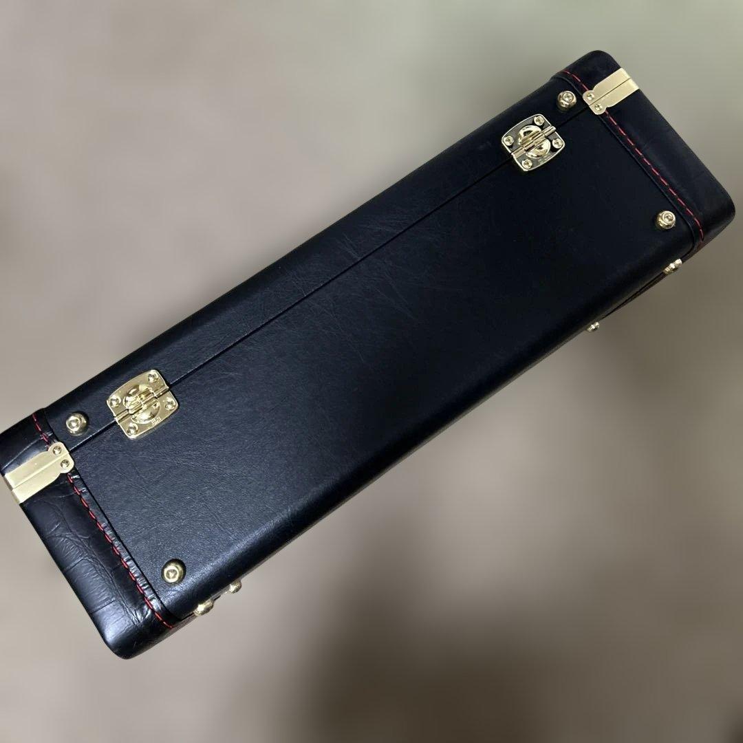 Bach トランペットケース 黒 　ショルダーストラップなし