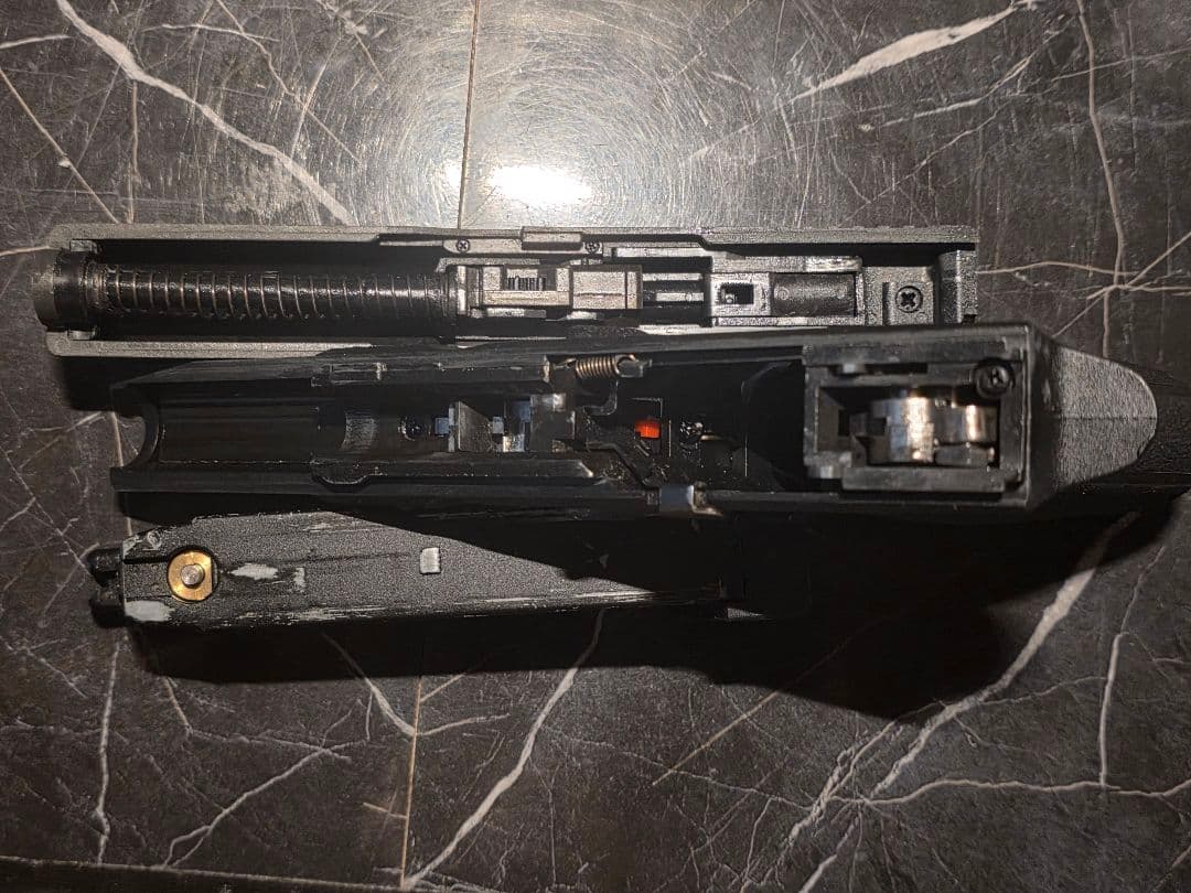 Carbon8製 STRIKERNEUN9 Co2 ガスガン ストライカー9