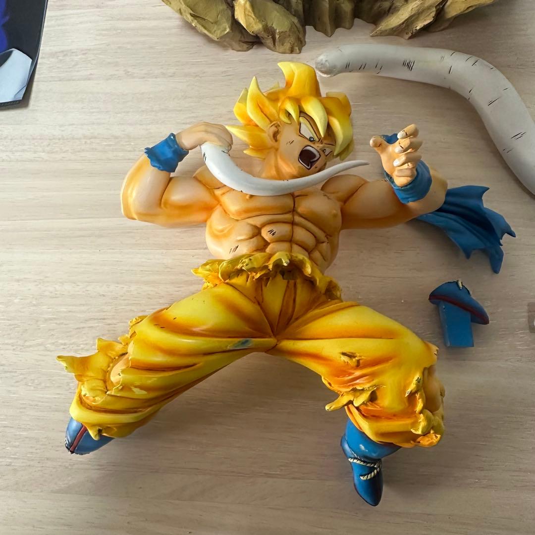 ドラゴンボール 超サイヤ人ゴクウ フリーザ フィギュアセット