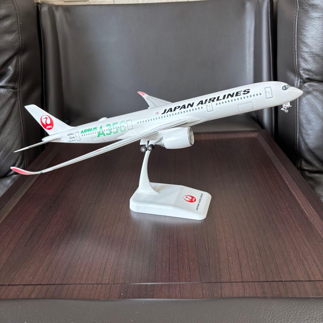 美品 日本航空 AIRBUS A350-900 1/200スケール JA03XJ