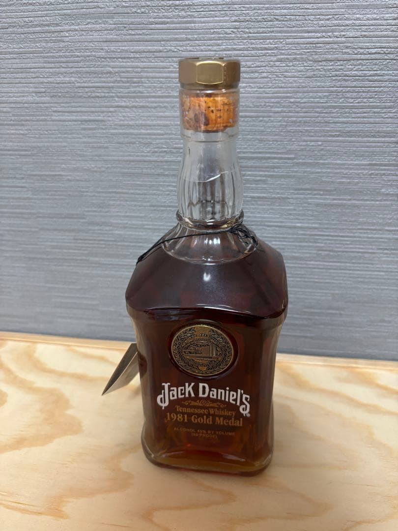 JACK DANIELSジャックダニエル1981ゴールドメダル