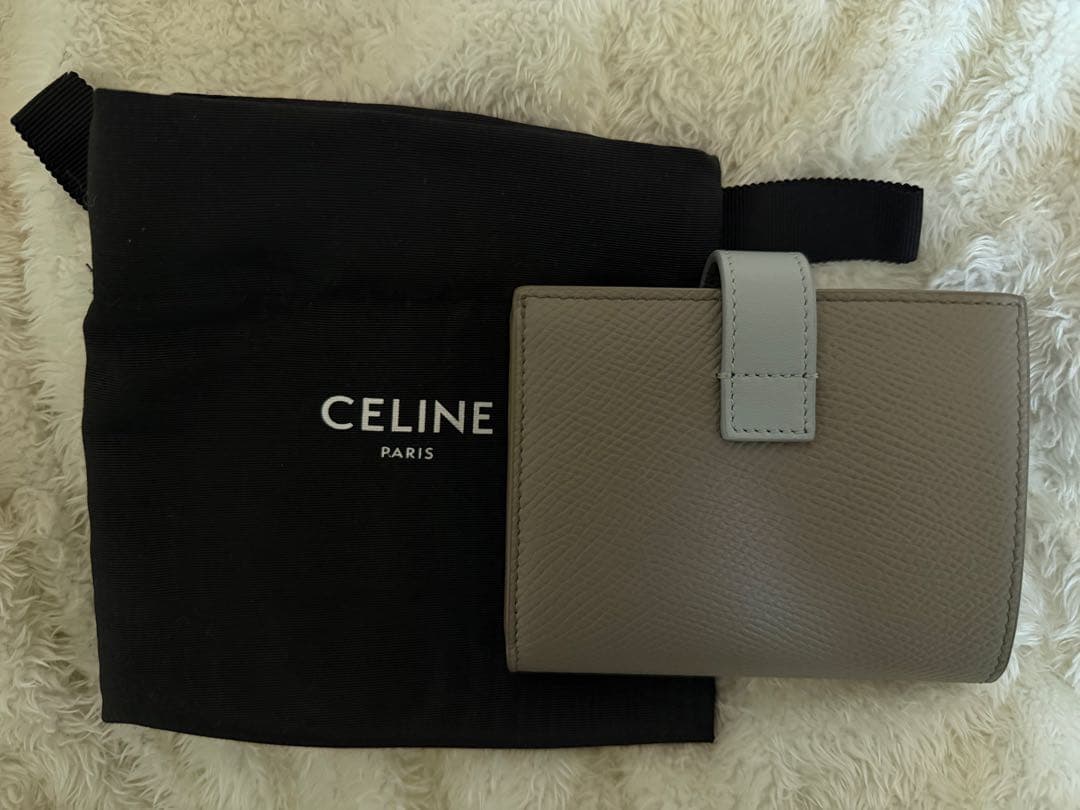 美品 CELINE グレー 二つ折り財布 保存袋付き
