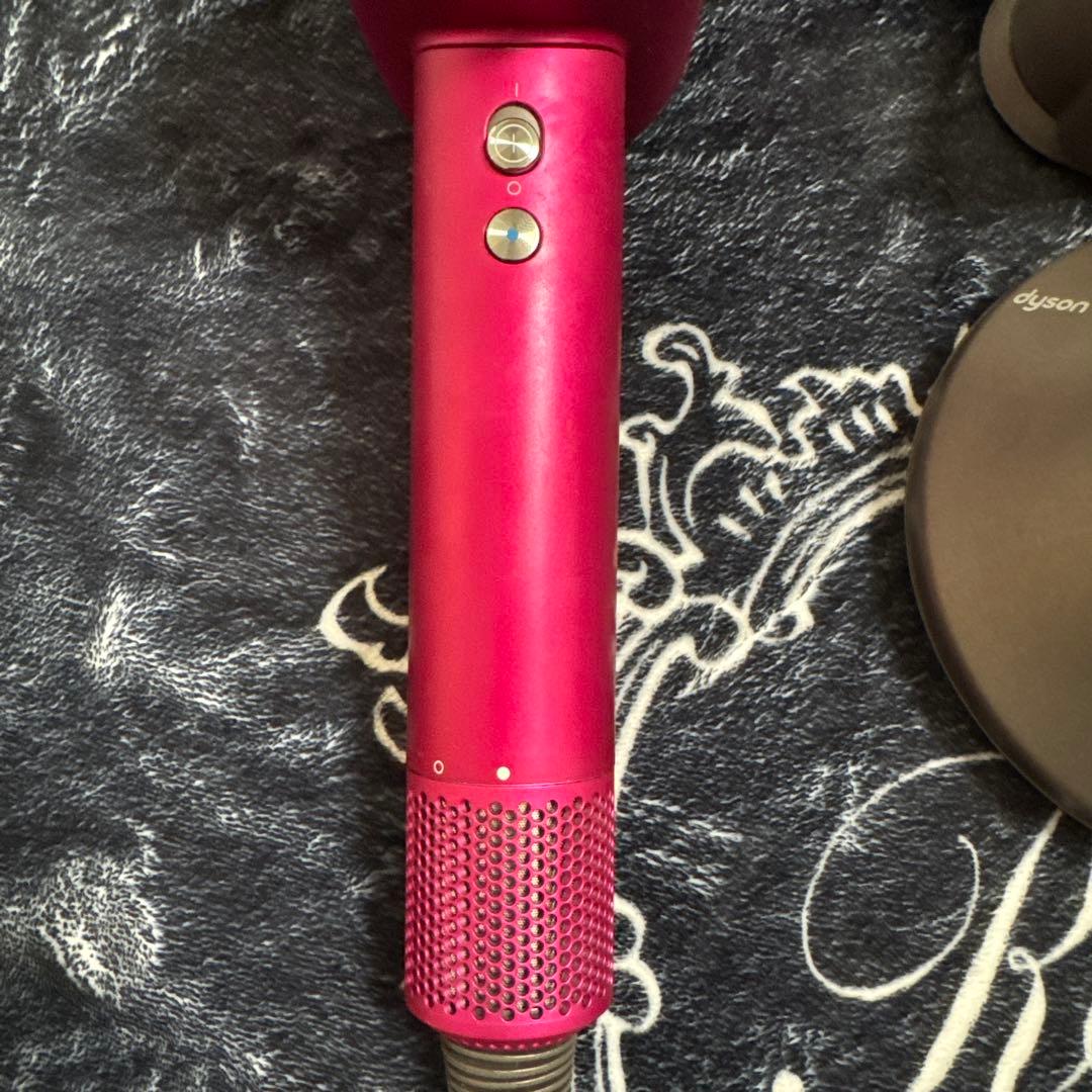 【希少・早い者勝ち】Dyson hd03 ヘアドライヤー