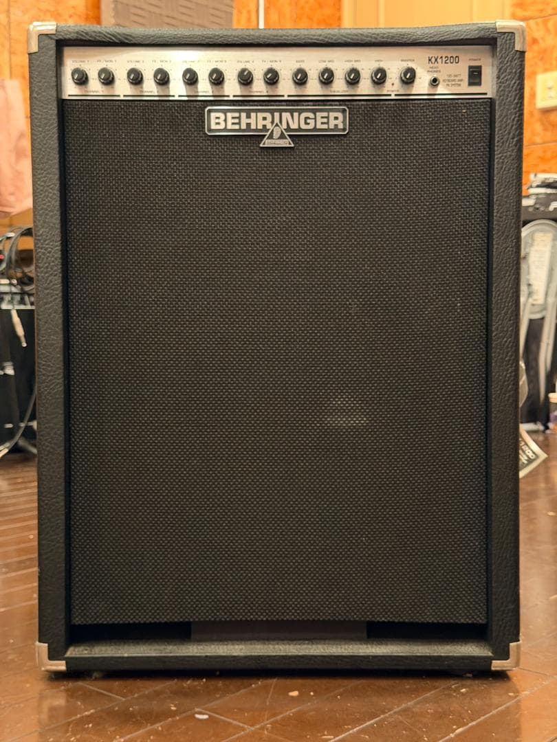 BEHRINGER KX1200 キーボードアンプ PA