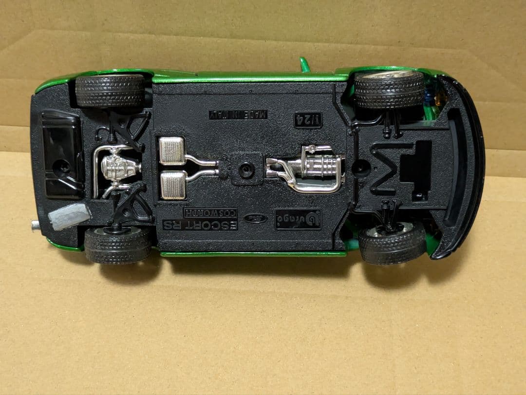 ブラーゴ　フォード・エスコート　RS　コスワース　　1/24