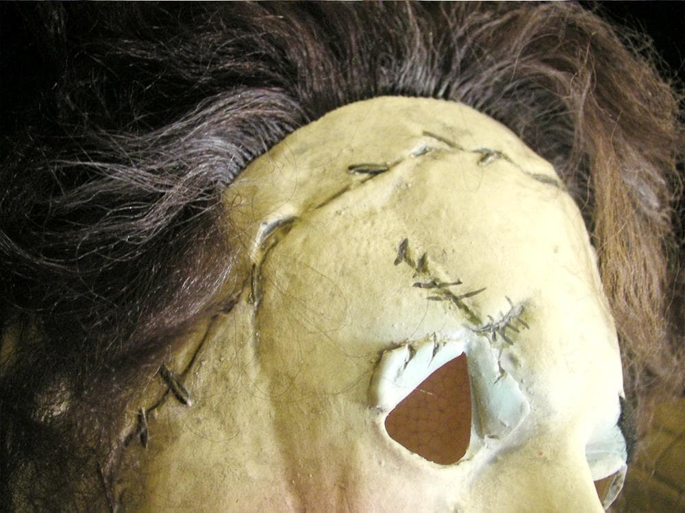 レザーフェイス　マスク　悪魔のいけにえ　プリティウーマン　★未着用新品　f427