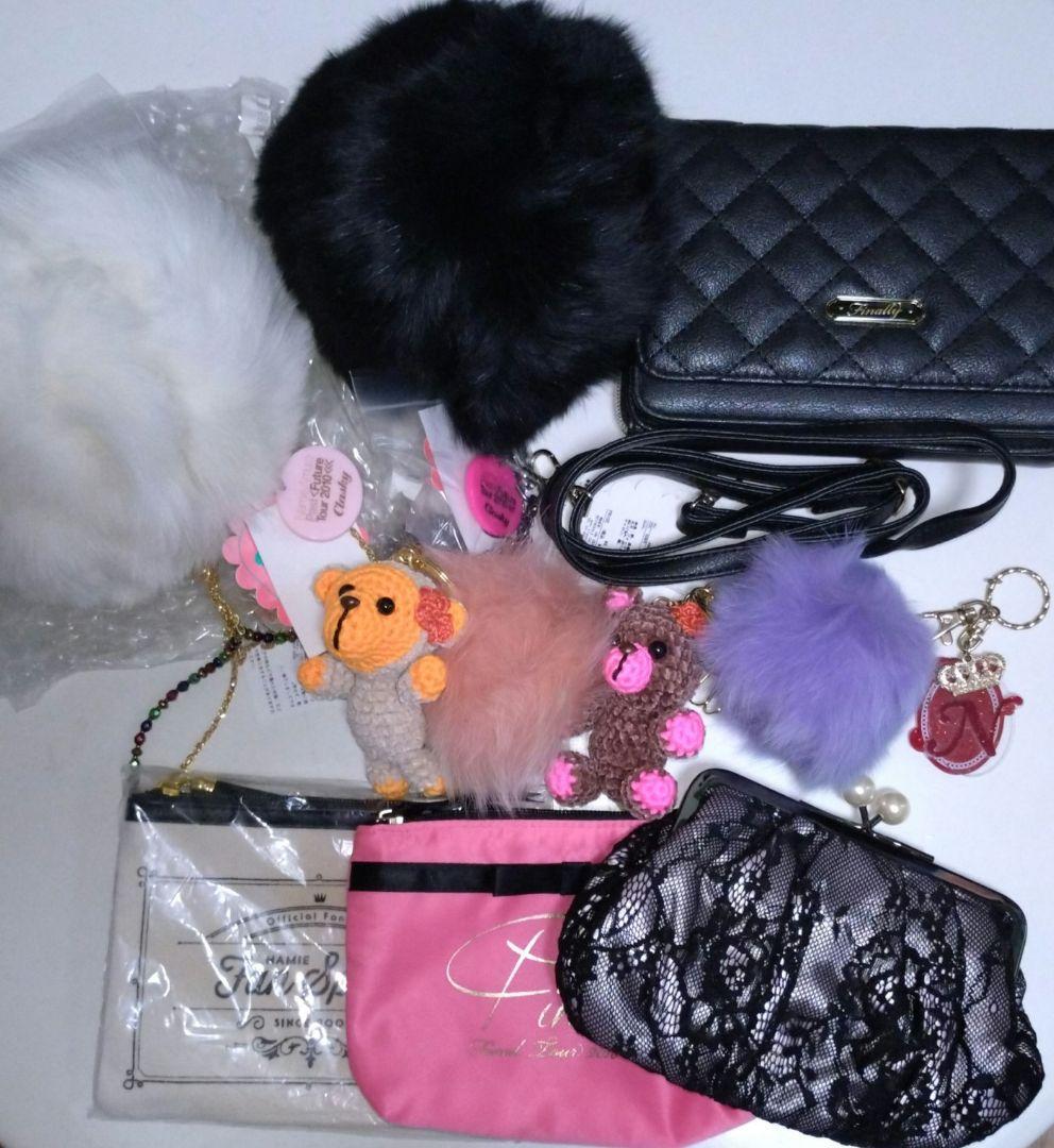 安室奈美恵グッズまとめ売り26点 最終価格