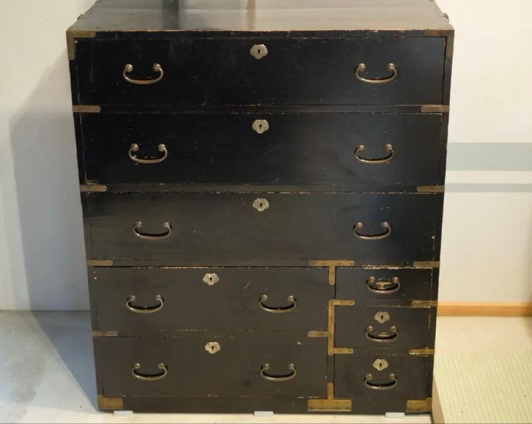 11/8迄出品 桐材漆塗時代箪笥（京都） ① 京箪笥 アンティーク