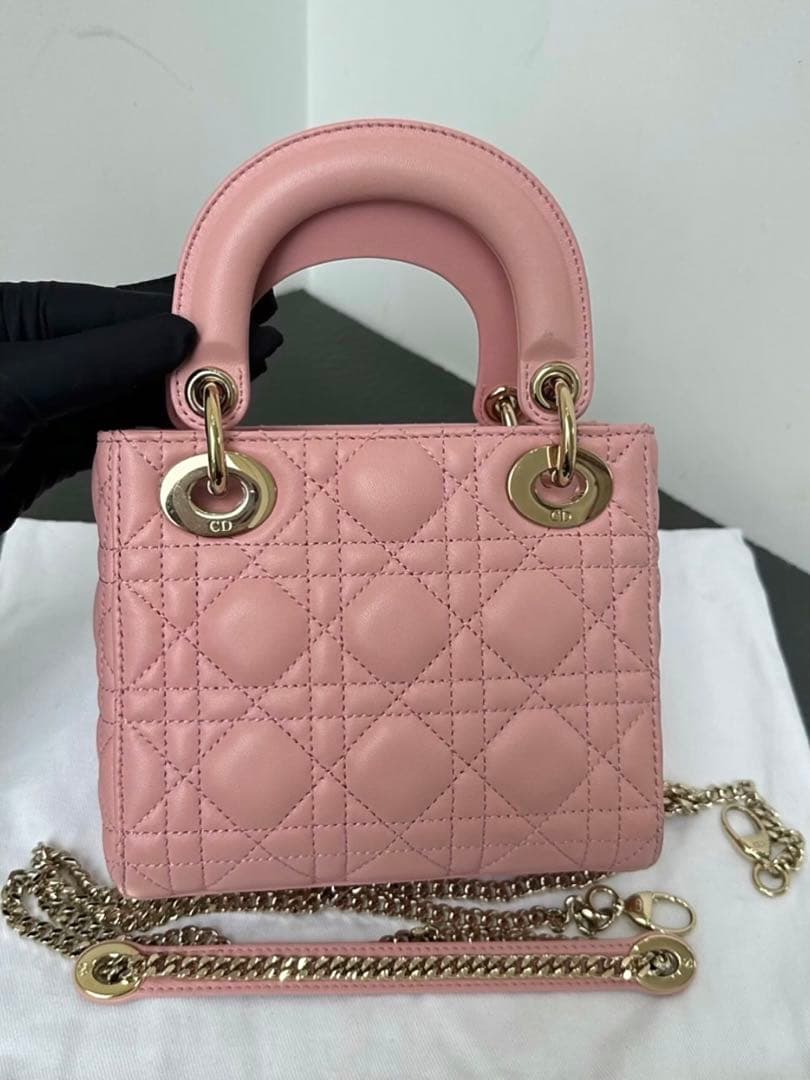 ピンク キルティング ショルダーバッグ