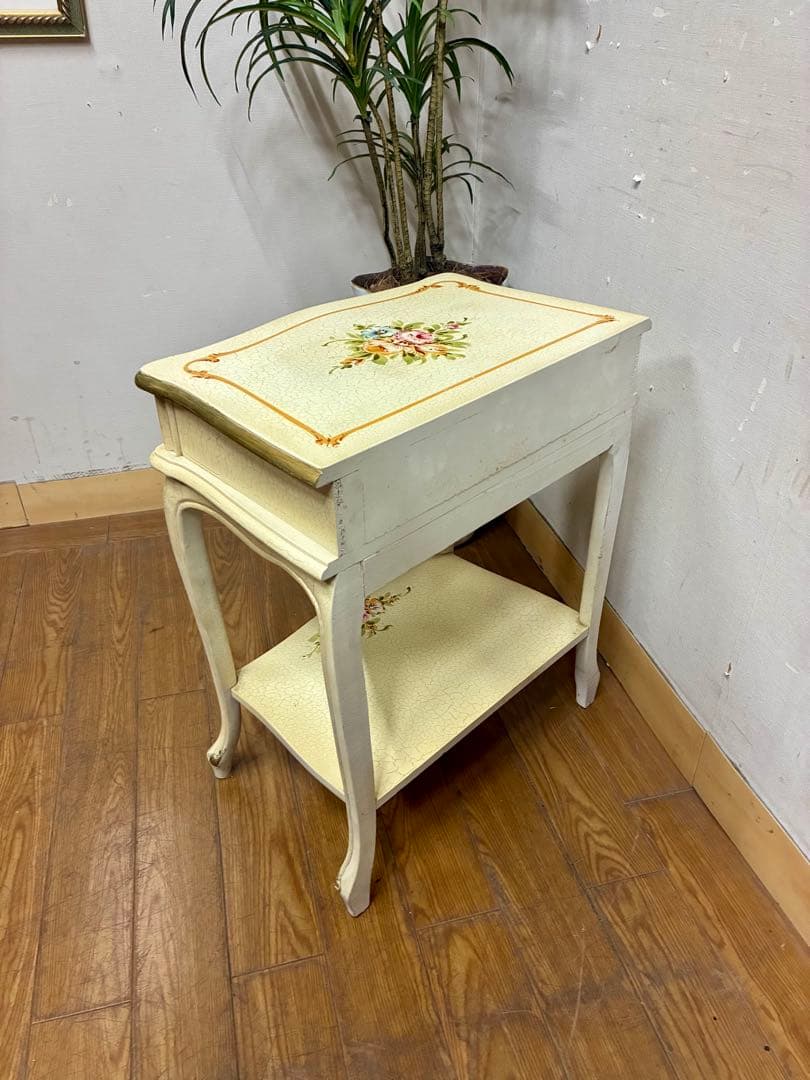管399☆ イタリア製☆ロココ調☆姫家具☆ヒビ加工☆サイドテーブル