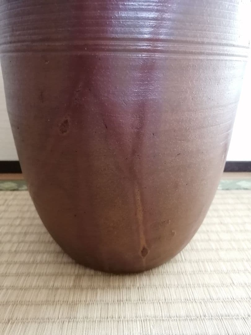 【備前焼】時代もの　菊紋　壺　火襷