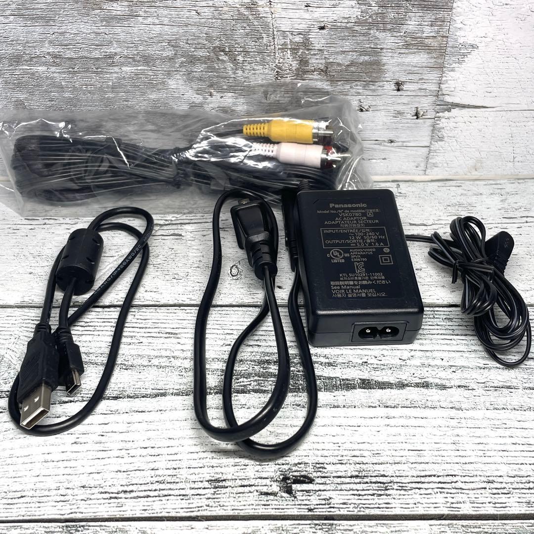 【美品】パナソニック デジタルハイビジョンビデオカメラ HC-V300M