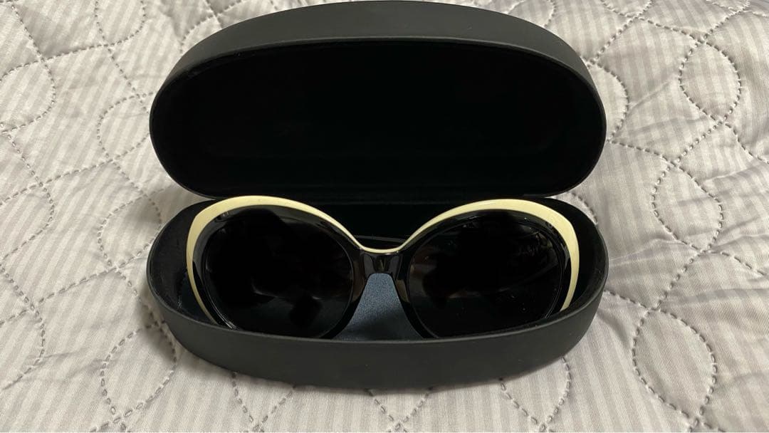 HYDEデザインサングラス　美品