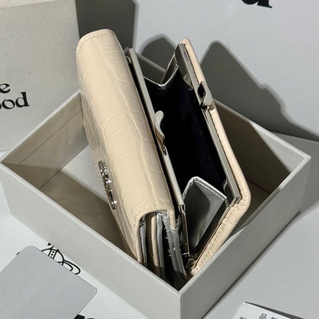 Vivienne Westwood 三つ折り財布 ベージュ