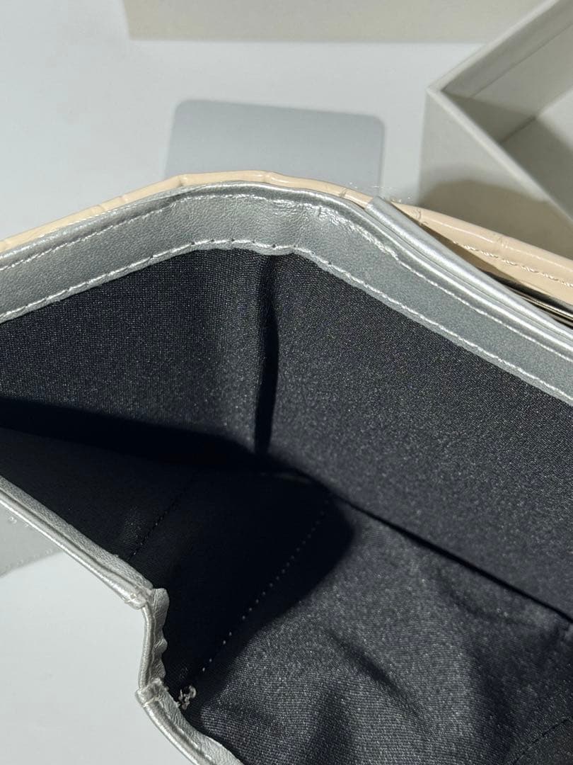 Vivienne Westwood 三つ折り財布 ベージュ