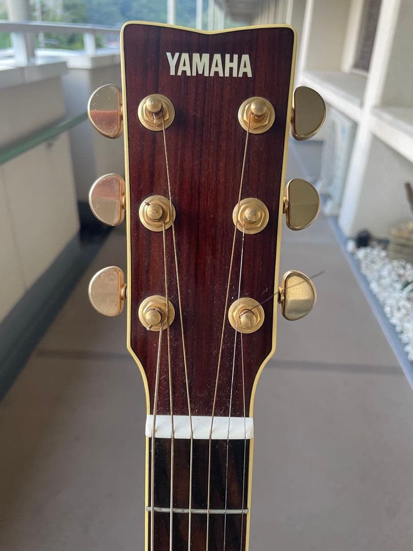 YAMAHA 、ＬＬ6、エレキ・アコースティック・ギター、サンバースト、美品。