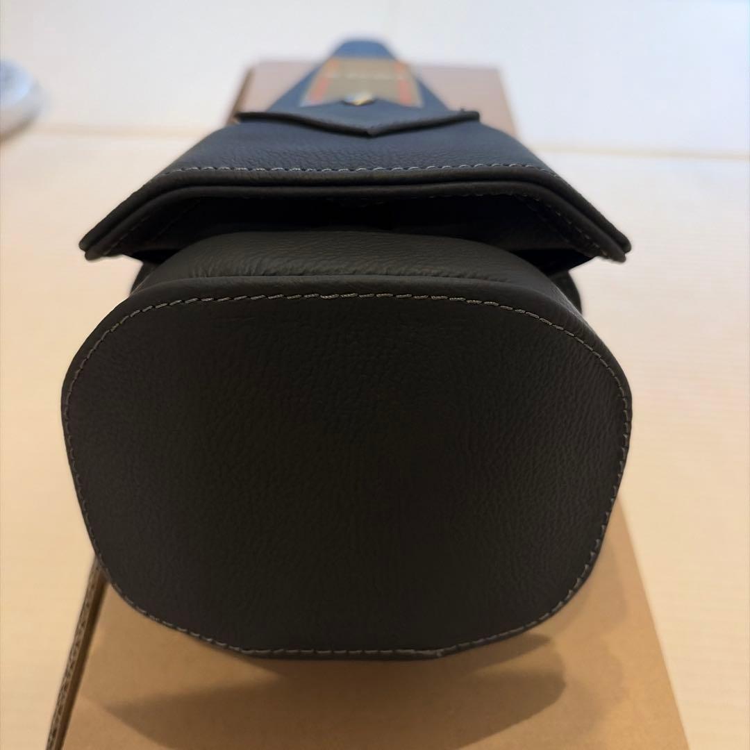 極美品　TOM'S ステアリングロック 鍵付き