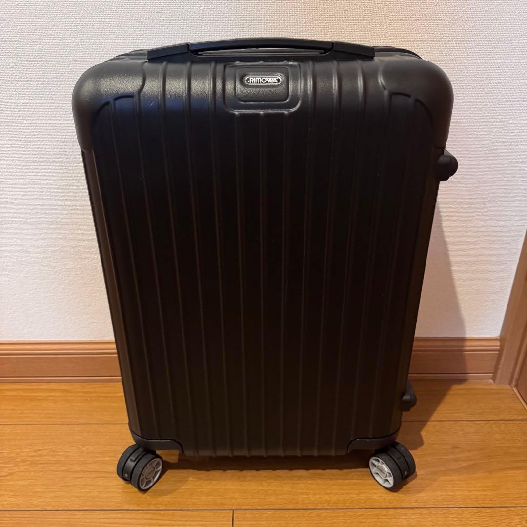 美品 リモワ サルサ ブラック 32L 4輪