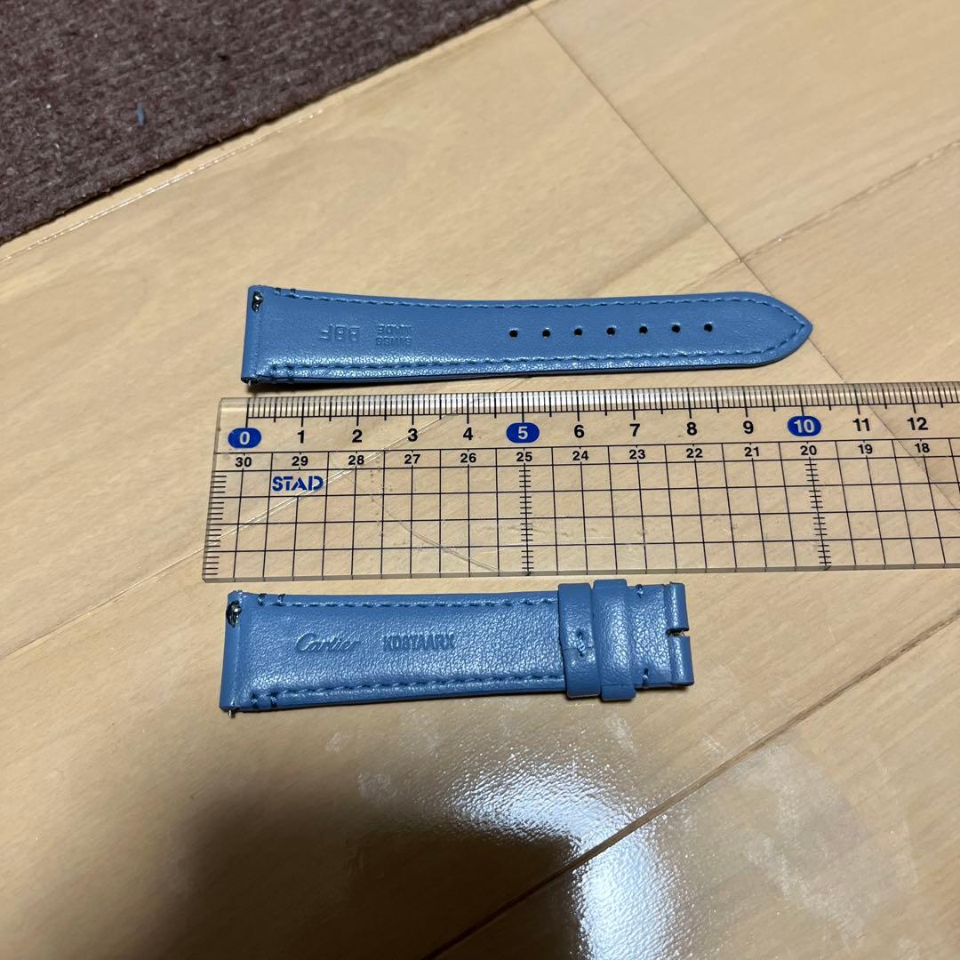 【 新品 未使用 】Cartier タンクマストLM 青 レザーベルト