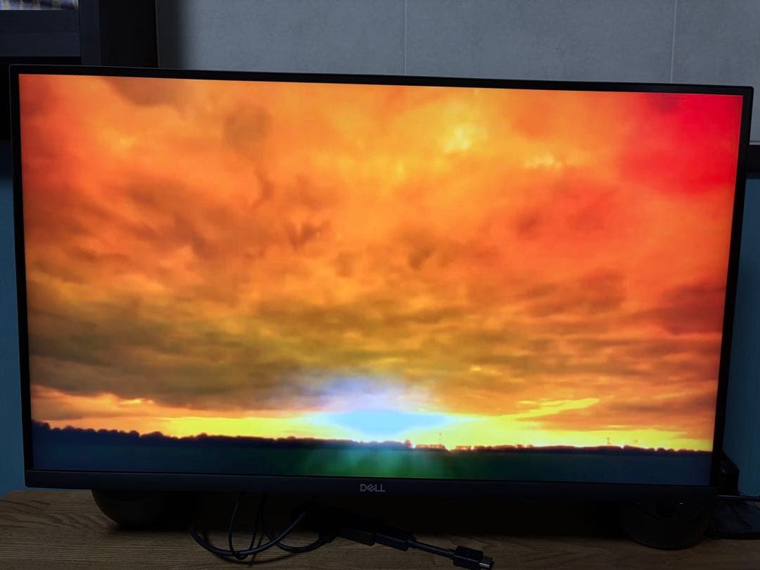 Dell S2721Q 4K 27インチモニター 本体