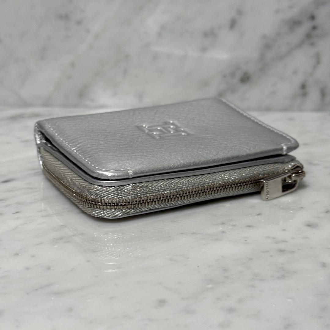 新品 未使用 HIROFU ヒロフ 二つ折り財布 銀 シルバー 本革 ジップ