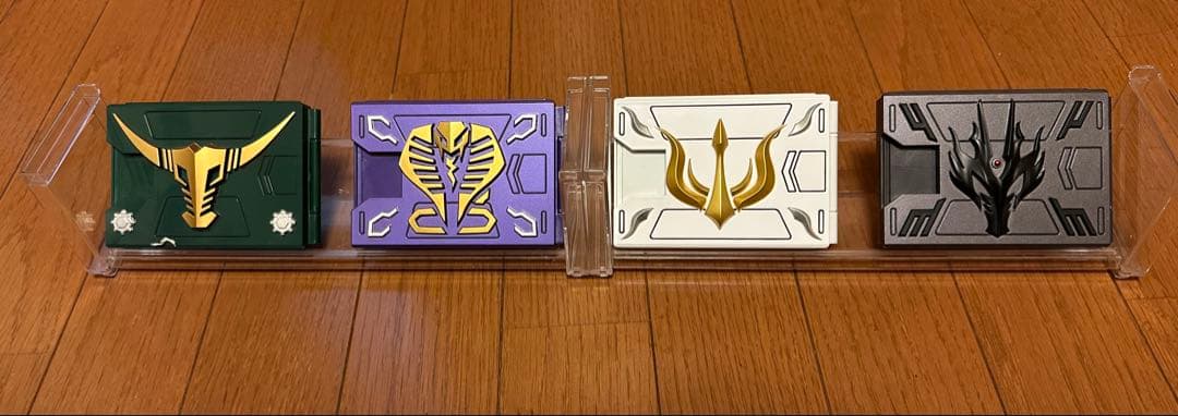 仮面ライダー　CSM Vバックル＆ドラグバイザー