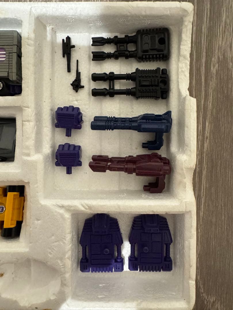 【トランスフォーマー】スタントロン／合体兵士 メナゾール [D-55]