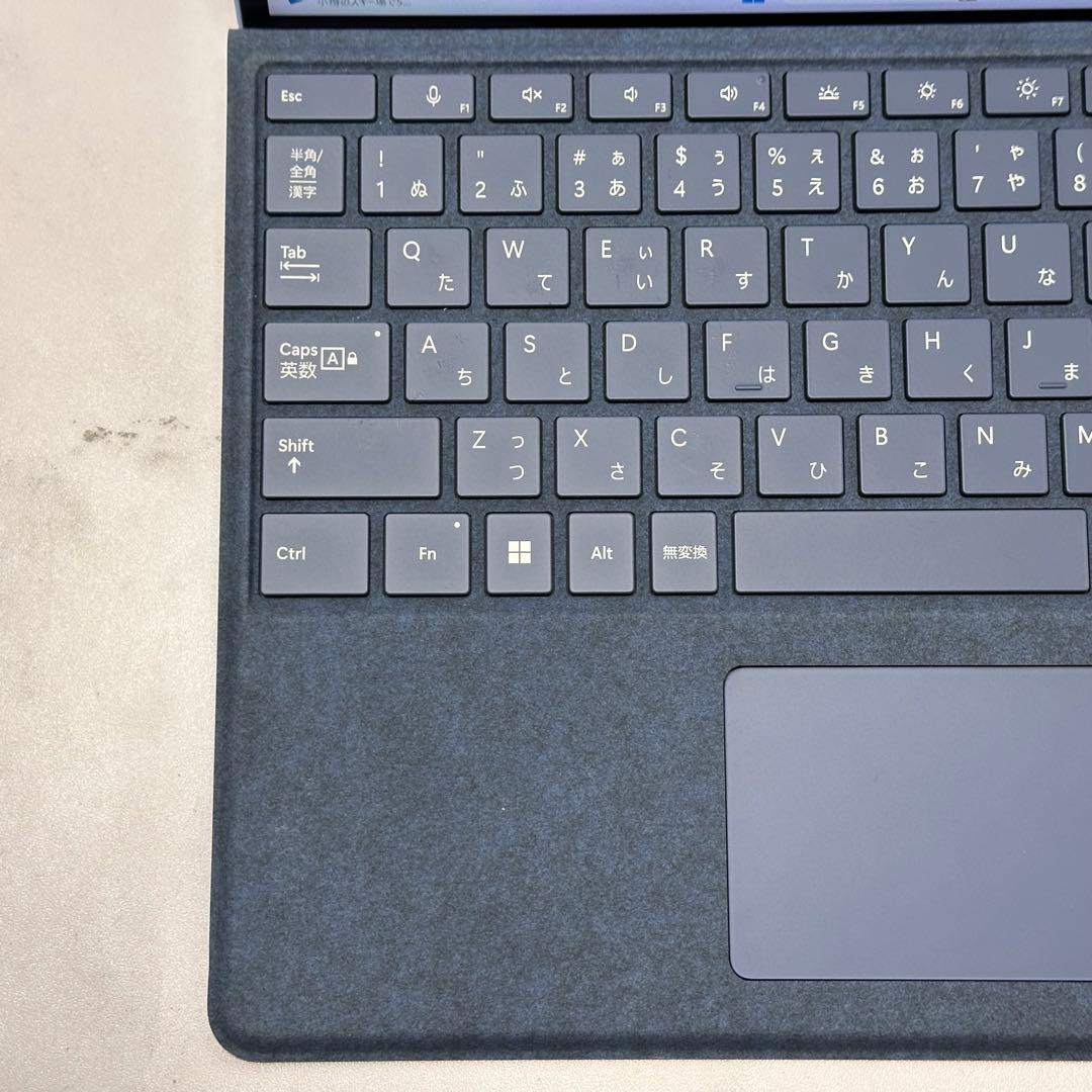 【サファイア】【新品同様】Surface Pro 9 Core i5/8/256