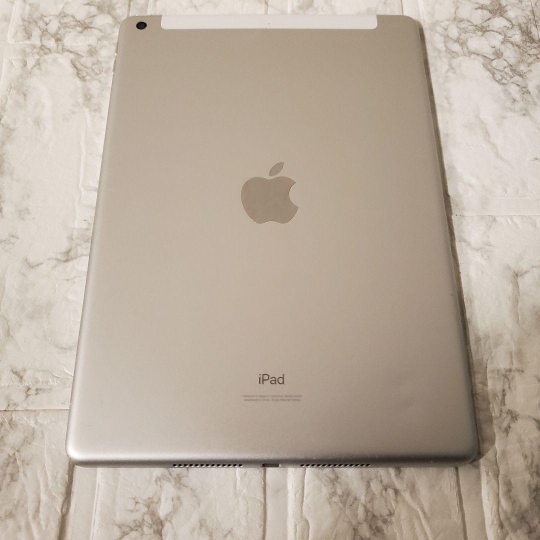 241 iPad 8世代 32GB SIMフリー シルバー