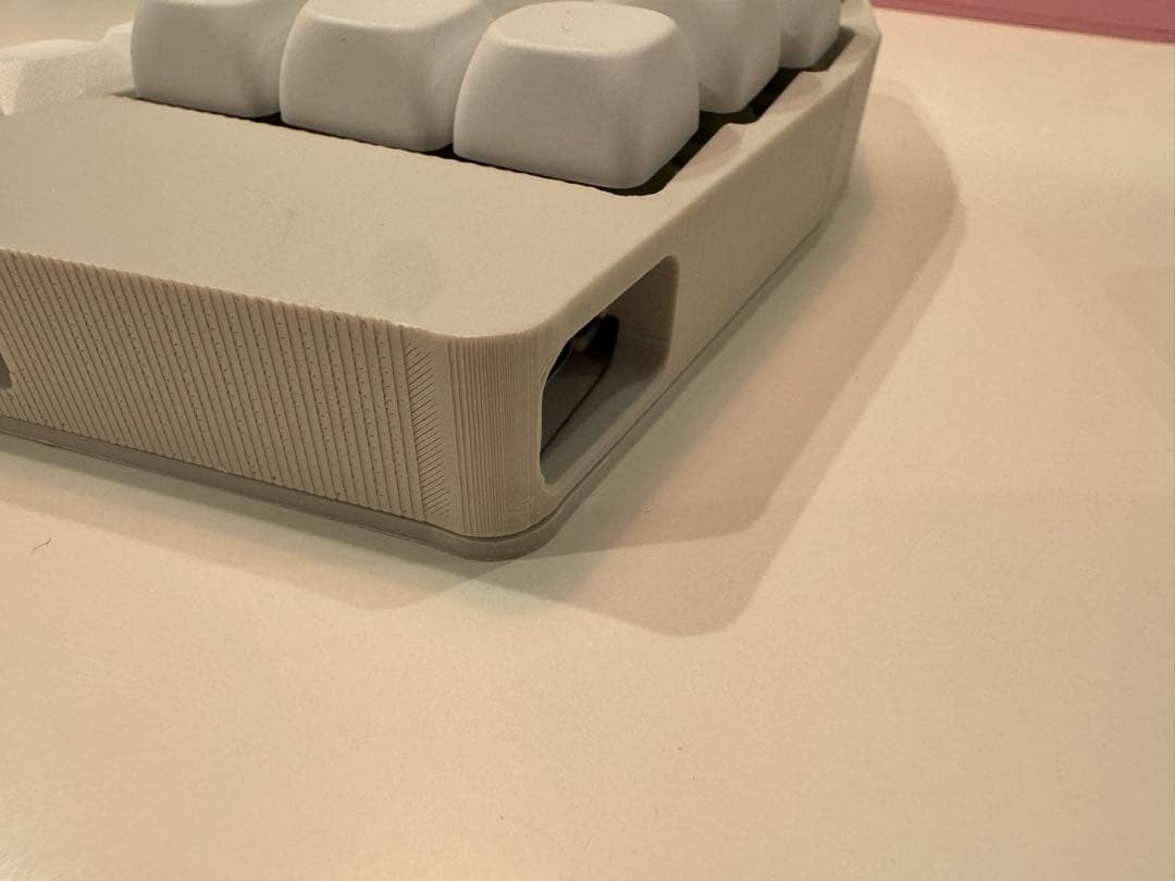 や*ち様 【新品】keyball39 マットボーンホワイト　完成品