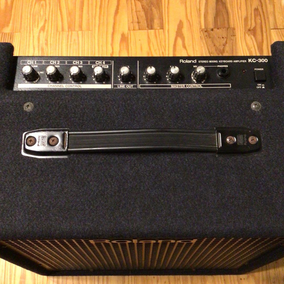 Roland KC-300 キーボードアンプ