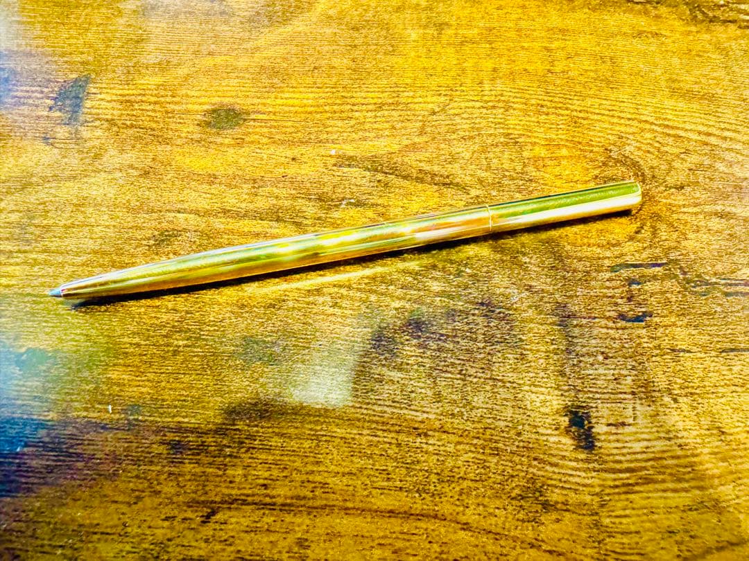 ブルガリ ツイスト式ボールペン エキセントリック ゴールドカラー