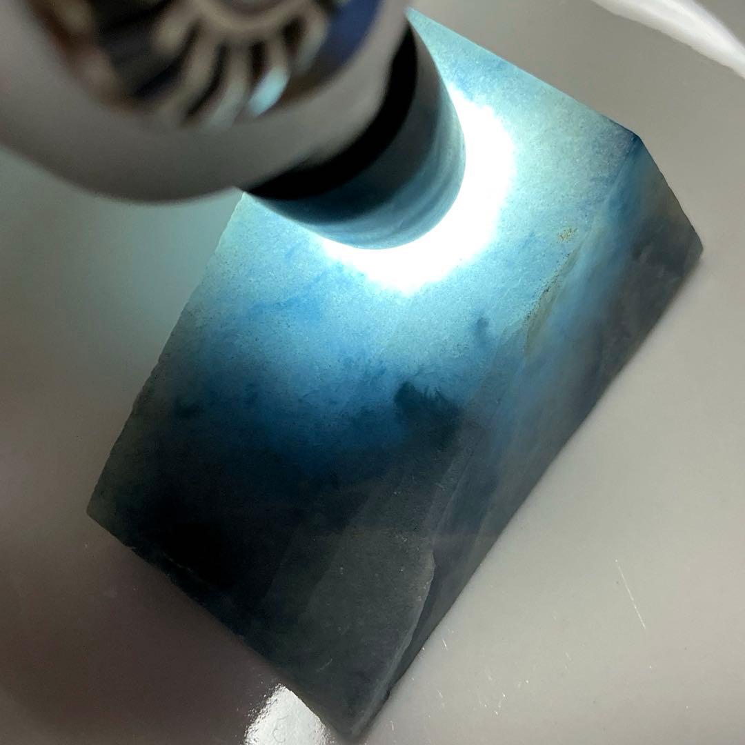 コン沢翡翠　マニア向け究極のカット原石（135）