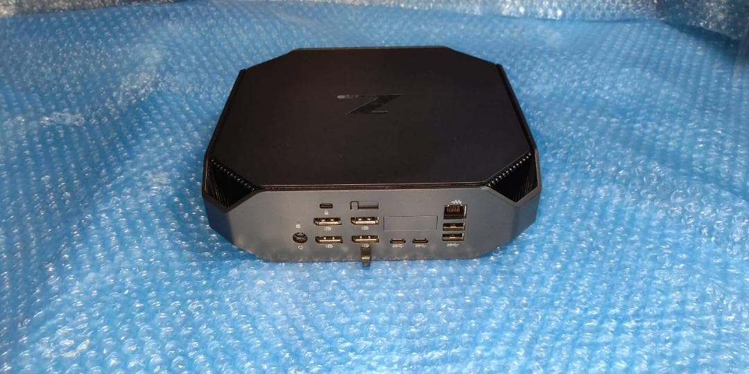 手乗りパソコン Z2改18 Gen10 Xeon M.2SSD HDD