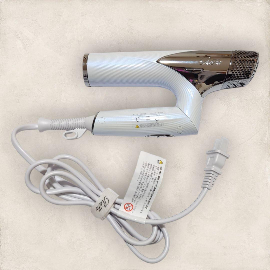 ✨極美品✨ReFa ビューテックドライヤースマート ホワイト RE-AN-02A