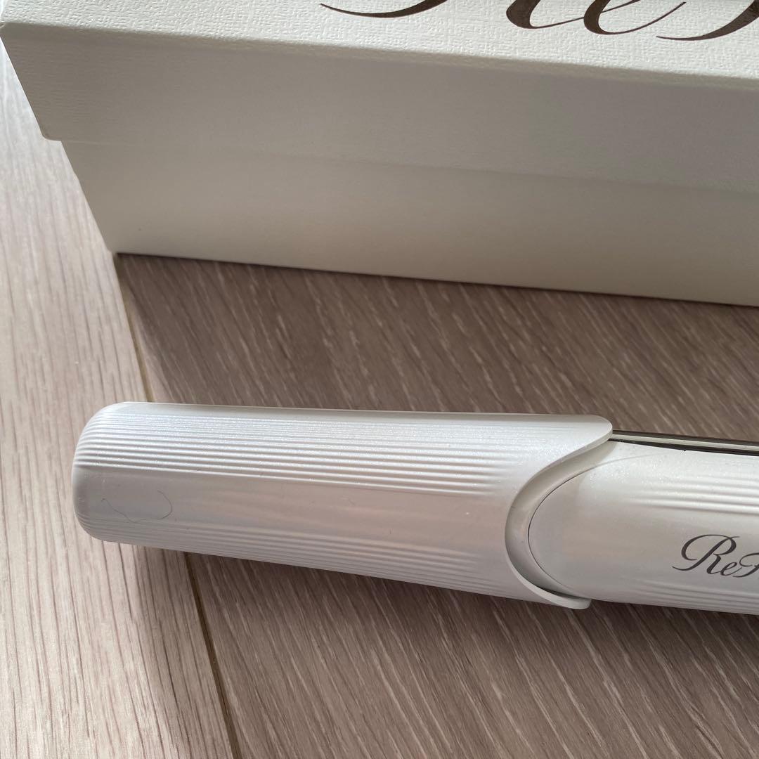 年末SALE‼️ReFa ストレートヘアアイロン ホワイト