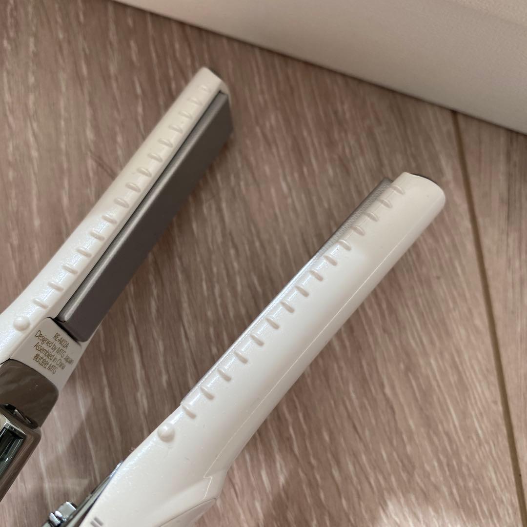 年末SALE‼️ReFa ストレートヘアアイロン ホワイト