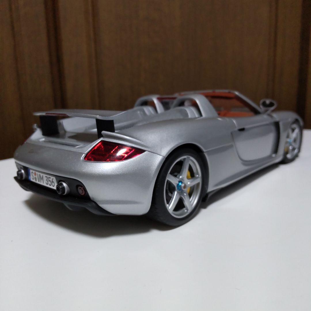 ポルシェ カレラ GT シルバー 1/18 オートアート
