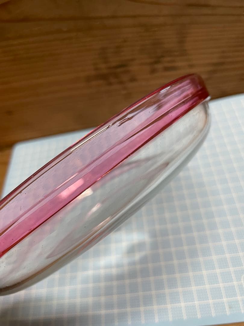 レトロ　ガラス皿【m1495 大正ガラス　明治　吹きガラス　骨董　ウランガラス】